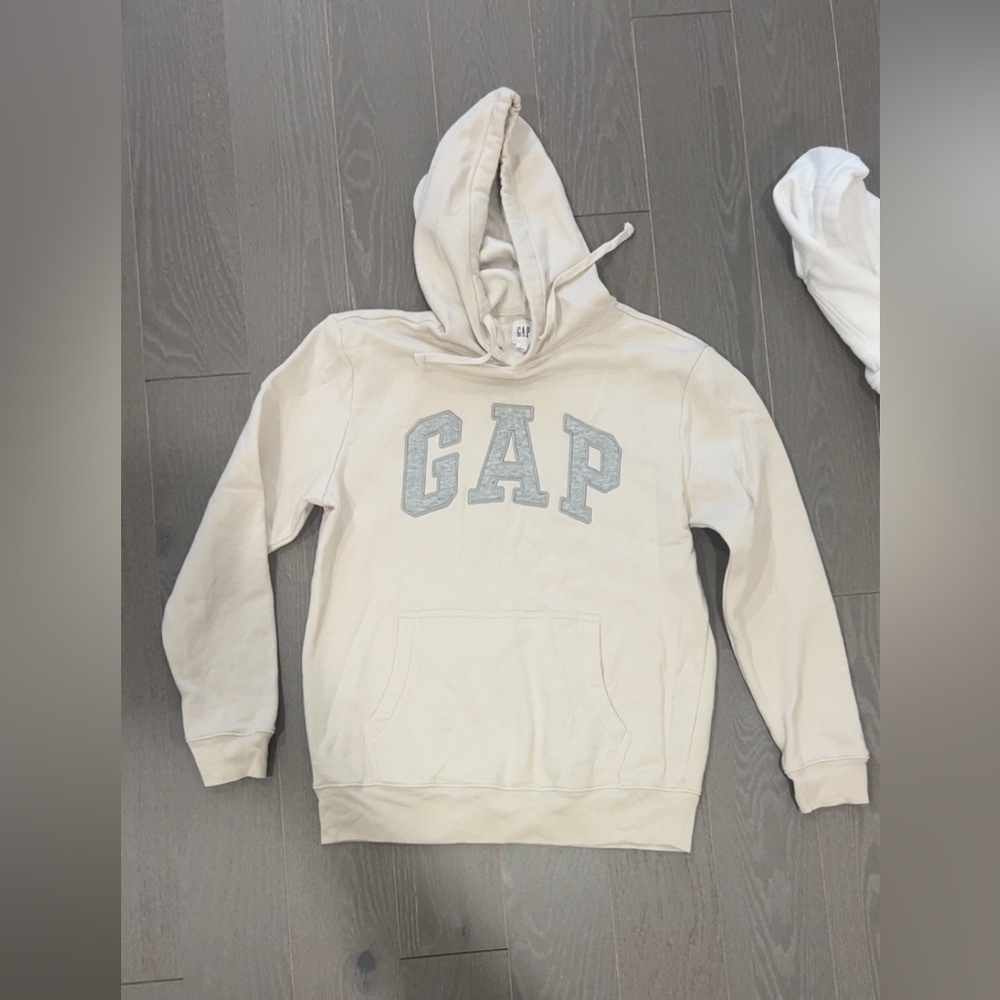 GAP Women's Beige and White Hoodies - Picture 3 of 4
